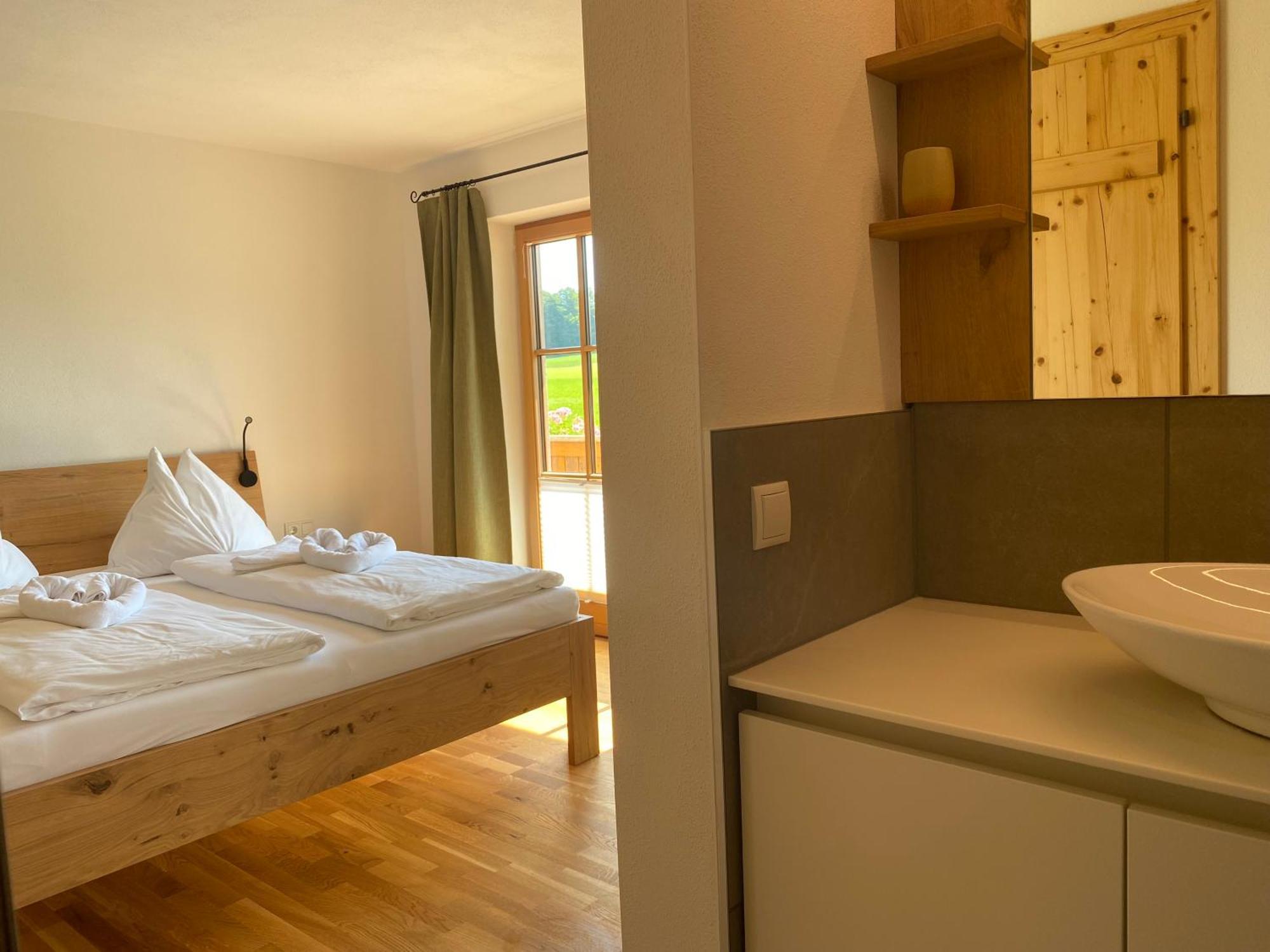 Biohof-Feichtinger Zell am Moos Quarto foto